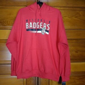 NWOT Wisconsin Badgers Men's Large Red White Football Hoodie Sweatshirt Pullover